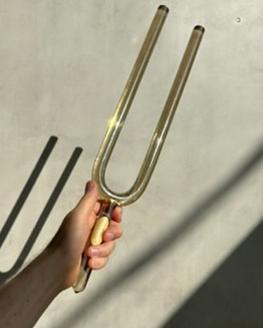 Crystal Tones Tuning Fork (19" Smokey Quartz) - The Sound Healing Studio