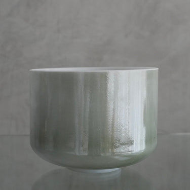 Crystal Tones Alchemy Bowl- 10" C#-10 Green Heart Angel Gold Frosted Rim 156354