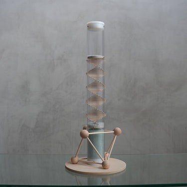 Midway Rainstick Geometric Stand – Eight Planes